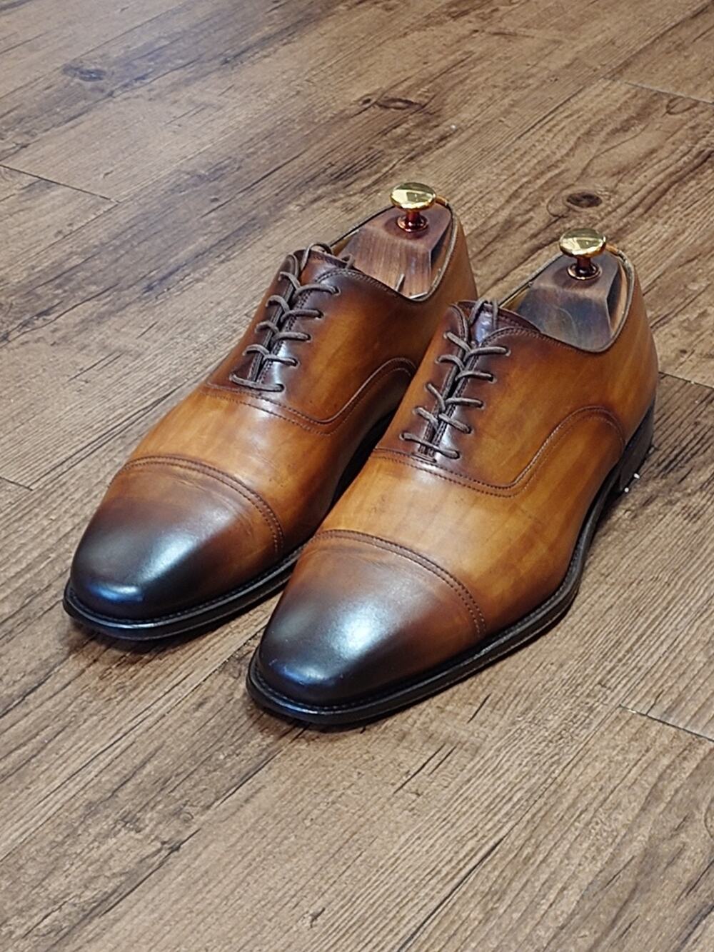 Magnanni Men’s Cap Toe 9.5M Tan Brown Burnished Leather Dress Shoes